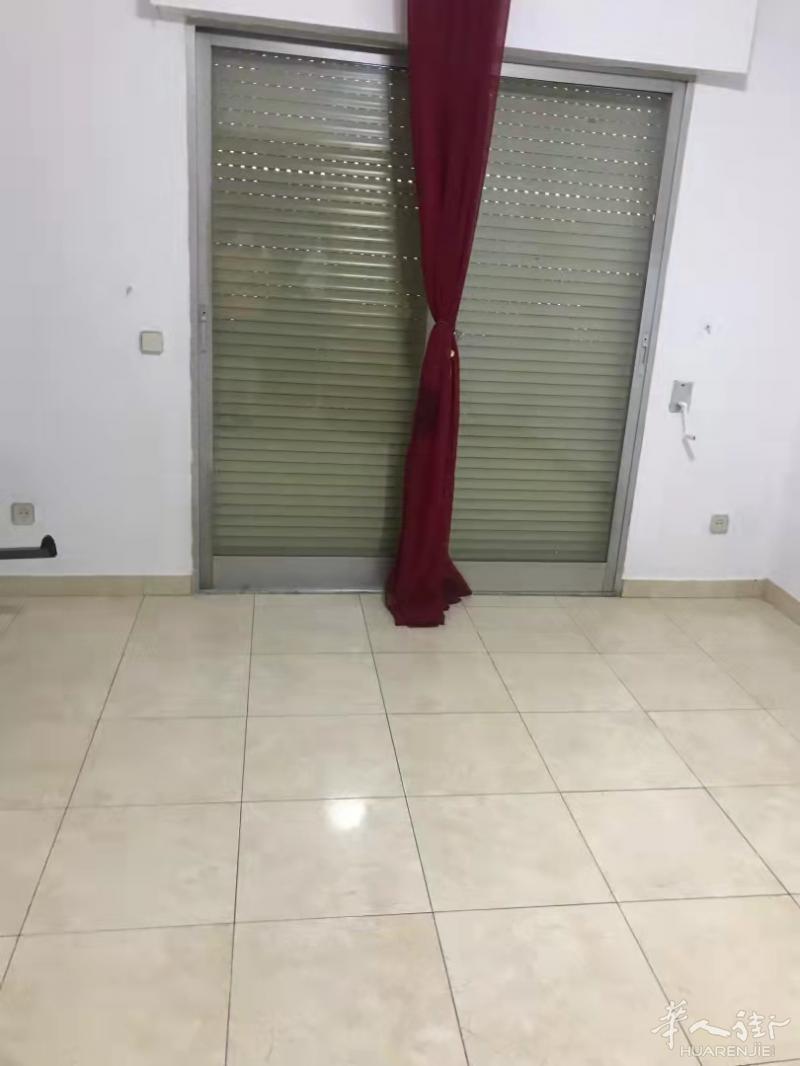 6号线Usera3室2卫1厅整租