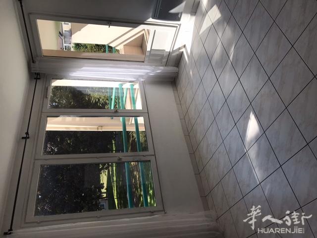 95区三室一厅出租