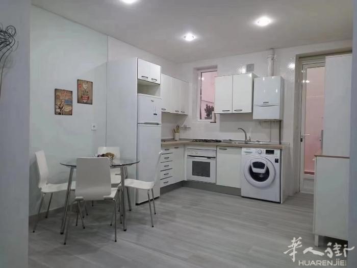 🏡马德里市中心学区房，3/4/6号线Arguelles ，男生单间租金550欧