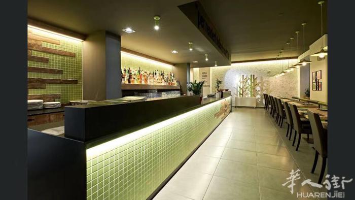 由于没有人手 餐馆白菜价出售 地址：Via milano 42 turbigo(