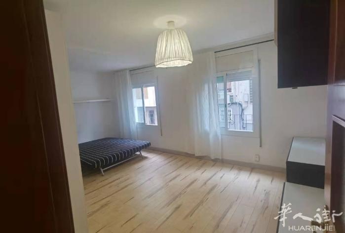 🔵巴塞整租，地铁1号线 santa eulalia附近L'hospitalet