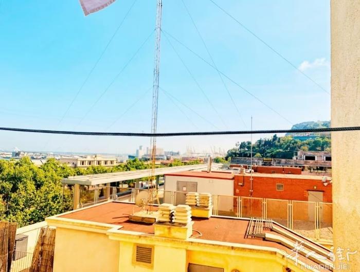 🔵巴塞罗那市中心超大海景estudio出租， 位于Paralel 地区。超靠近