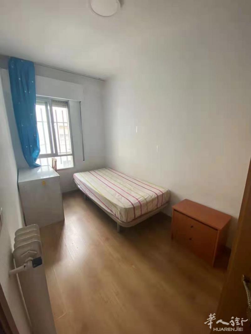 3/6号线moncloa单间380