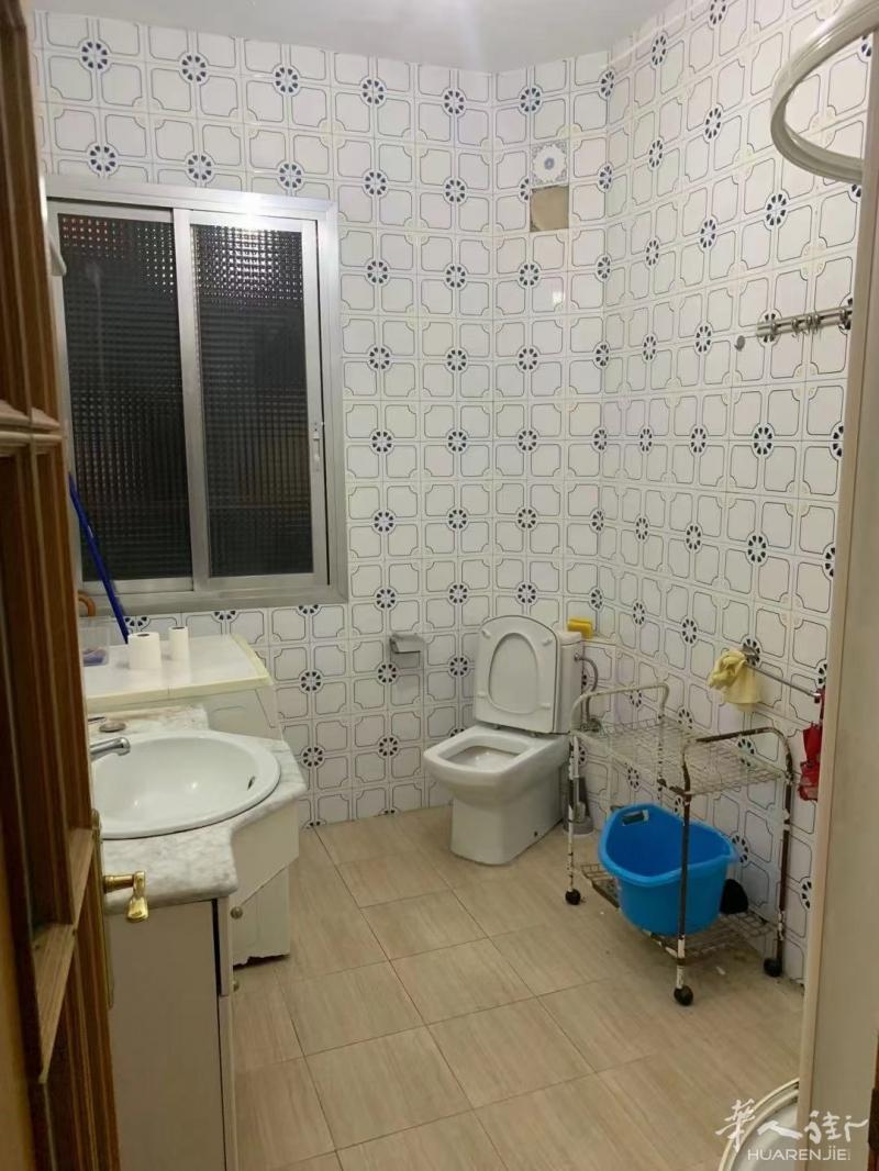 https://att.huarenjie.com/attachment/information/20211005/1633373643336135.jpg