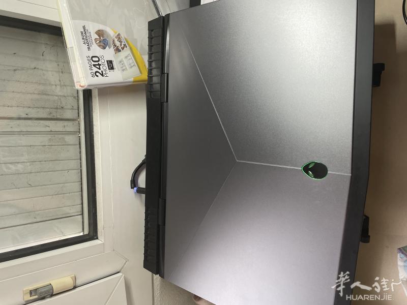 转让外星人17寸 R5游戏本 九成新