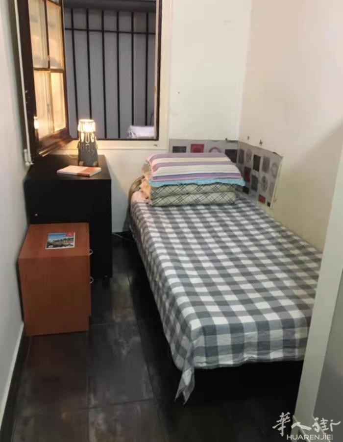 🏡L1 URGELL，步行10几分钟到 plaza espana， Unive