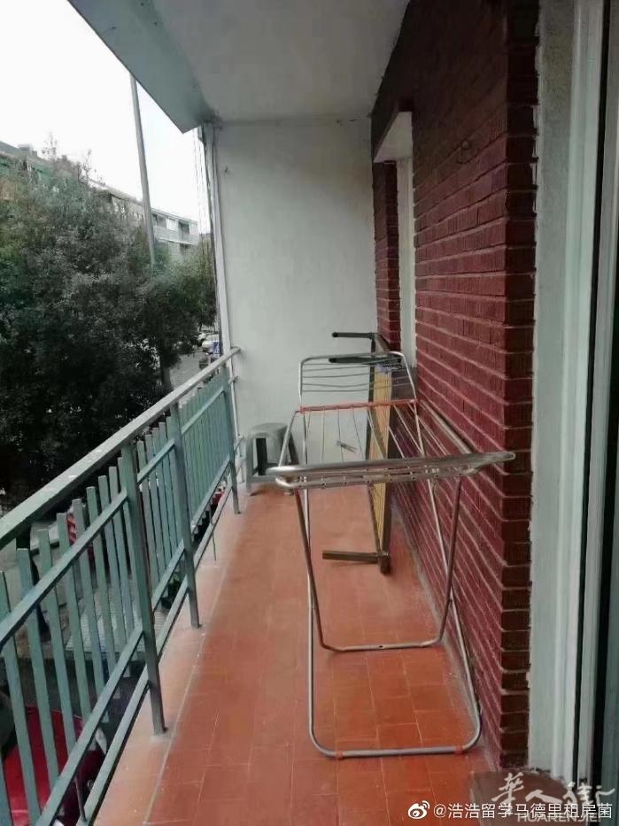🔵vicalvaro九路地铁整租可分租，房子为4房1厨1卫无厅，超长阳台，带电