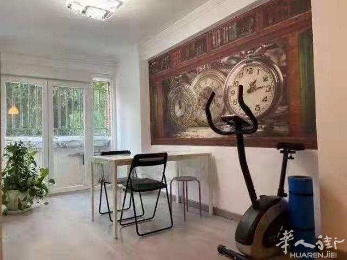 🏡san fermin- orcasur地铁口阳光大床房出租，11月底可入住：