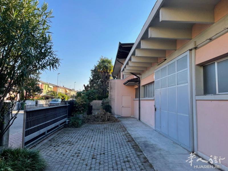 【瑞麦地产】出售Piombino Dese工厂，可找到住家
