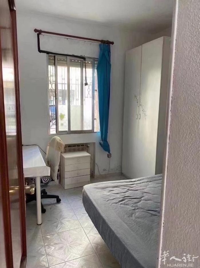 市中心2/7号线Quevedo/Canal 大床房出租，房屋内设施齐全（洗衣机、