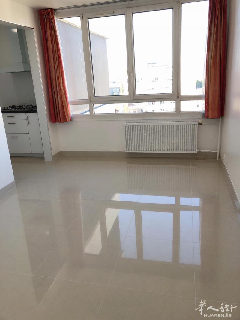 全新装修独立STUDIO出租, 6 rue des Cités 93300 Aubervilliers.