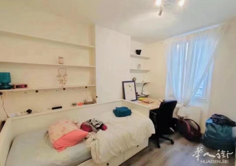 小巴黎17区15平带家具730欧Studio出租