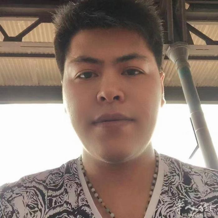未婚男，37岁，浙江温州文成人，在普拉托做衣服，真心想找一位以结婚为目的的女性结