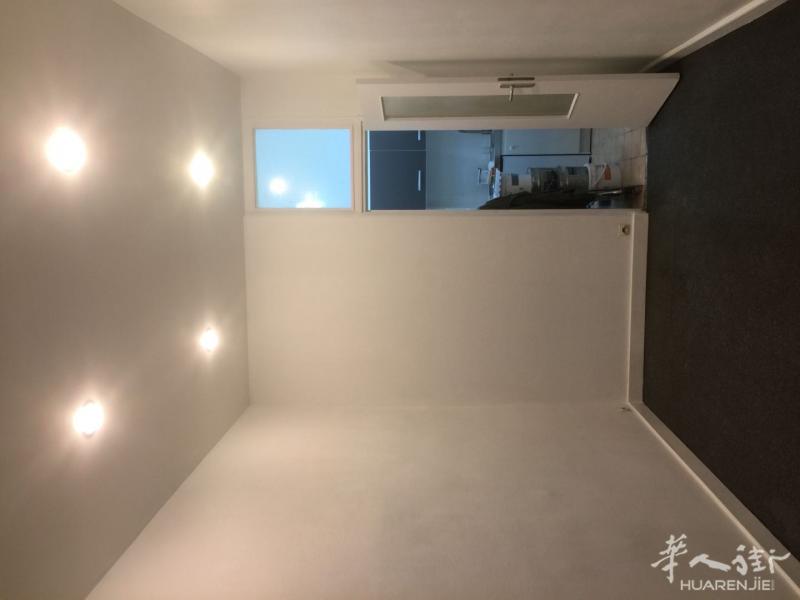 巴黎10区独立(Studio)出租(巴黎北站/东站) 租金:700 €/月 面积:20㎡