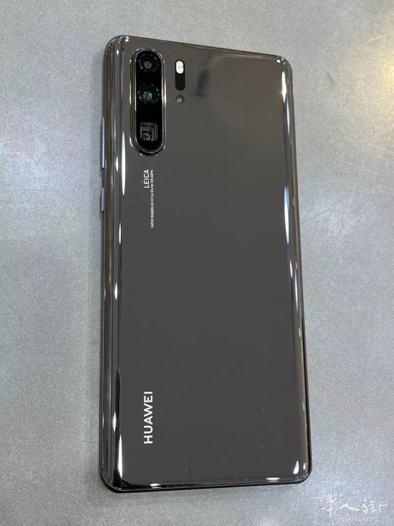出售HUAWEI P30 PRO 256GO 9成新 原装配件齐全