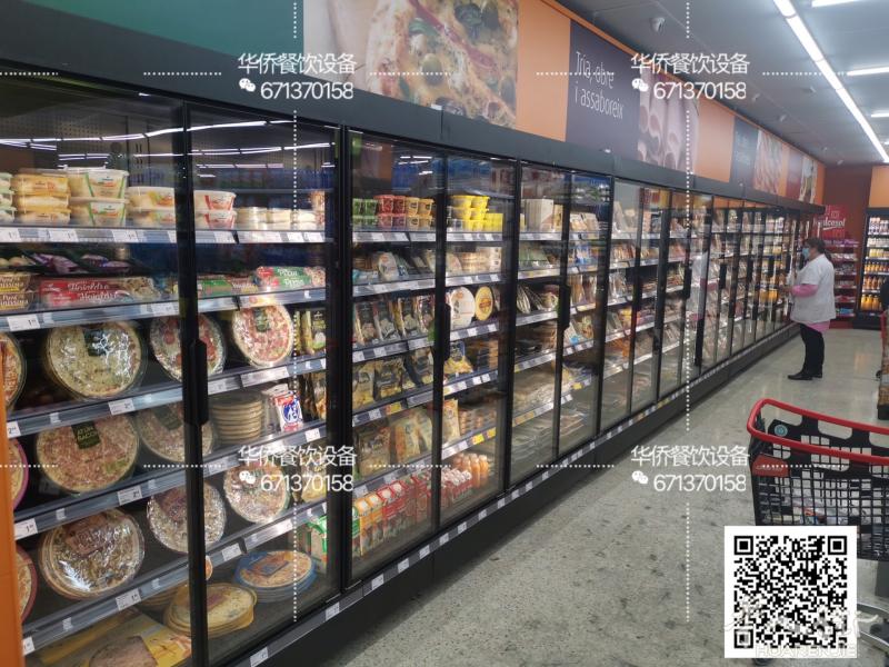 专业定制超市连排展示冰箱，各种尺寸根据LOCAL定制，欧洲专业品牌提供