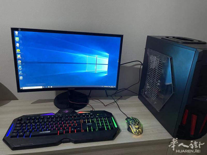 出一套台式电脑游戏主机可以流畅运行lol 吃鸡等游戏 wx;xin15257755699