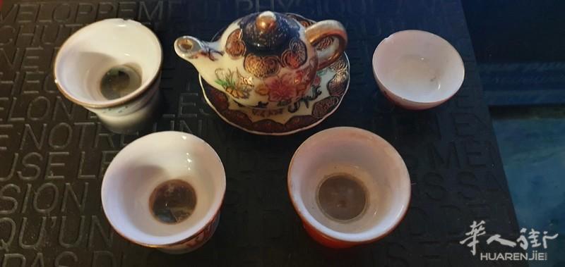 出售一套玫瑰露杯子