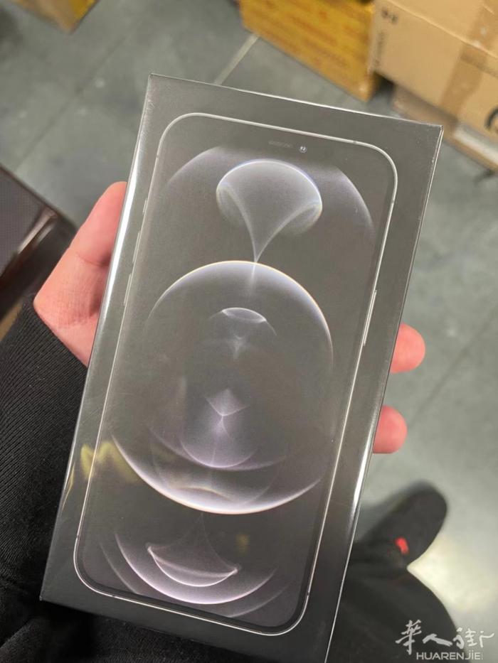 转让自用iPhone 12 pro max 128g 保修到明年六月 几乎全新
