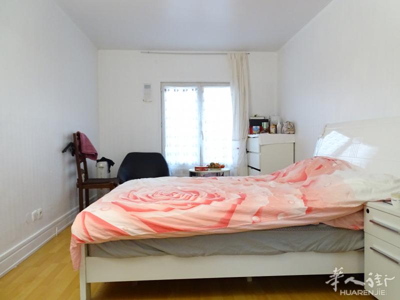 93省Aubervilliers 1房1厅出租 34m² 680欧