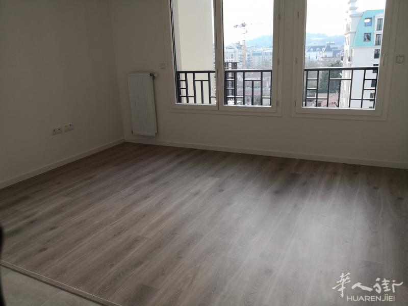 92省Puteaux/La Défense商业中心附近, 新房出租F2