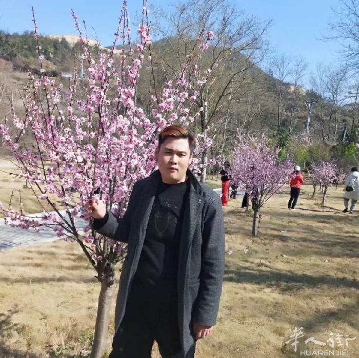 找个女朋友真心和我过日子的  微信号x1114668257