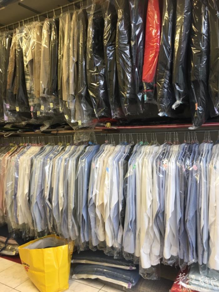 刚洗店转让，进米兰华人街，疫情期间一年13万生意稳定，卖55,000，电话334