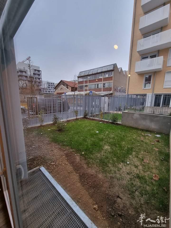 Gentilly 新房全新studio 26平 ➕31平花园，家具齐全，拎包入住