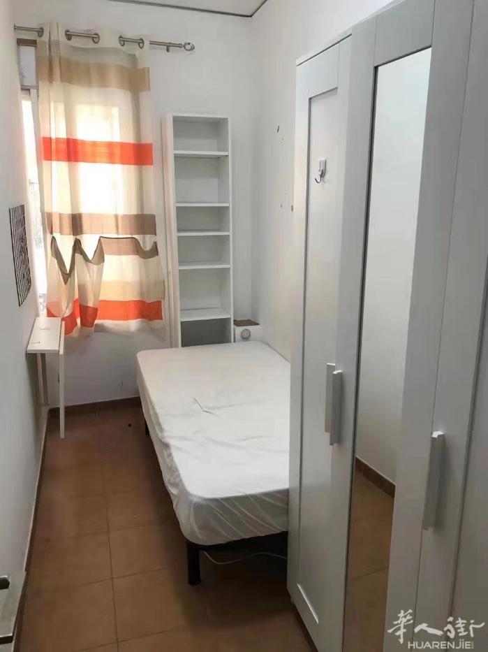 🏡市中心1/5/10号线tribunal/chueca 单人间出租，地铁步行一