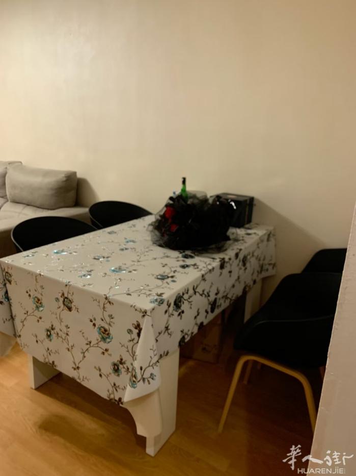 🏡Getafe小卧室，卡三大学旁边，阳光充沛。住家的人生活非常规律，很好相处。