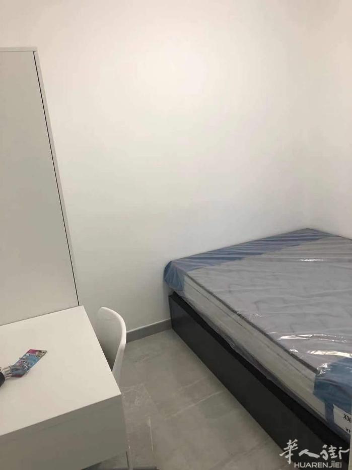 🏡Plaza Castilla 1路/10路/9路地铁单间出租。交通便利，直达