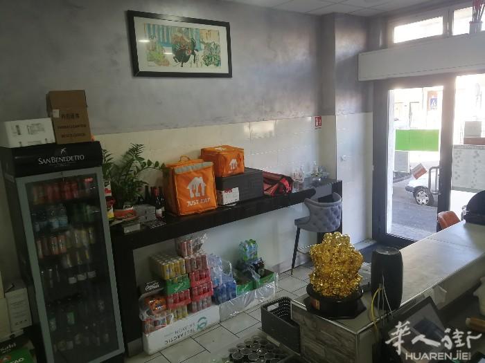 出售打包店，生意好，因另有发展，房租便宜700，进货方便近，进食品到鼎丰10分钟