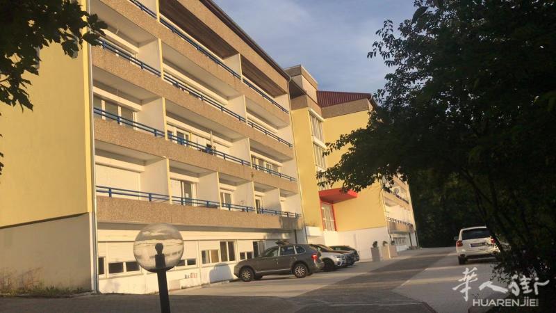 新改造大厦电梯公寓55套投资房产带租约