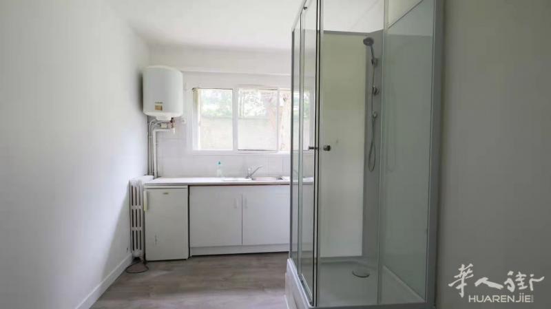 十万内投资房出售,78100 Saint Germain en Laye 近城堡