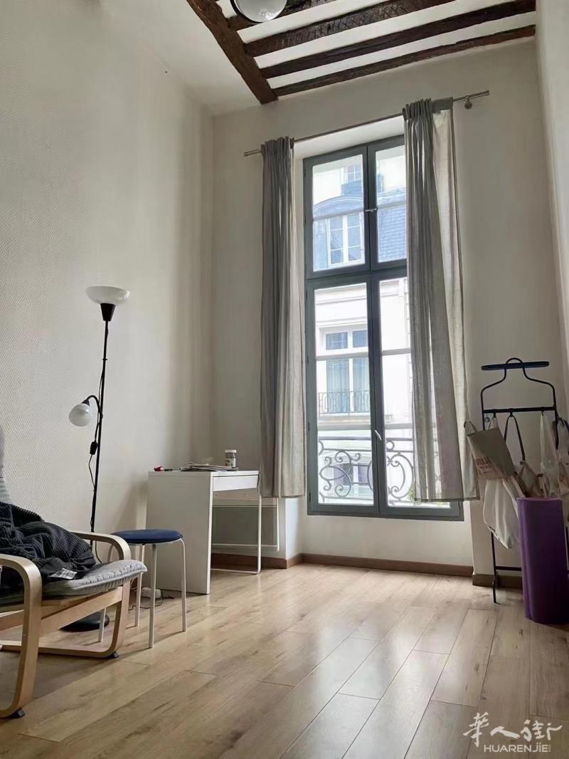 2区27平loft长租1250€可申请房补