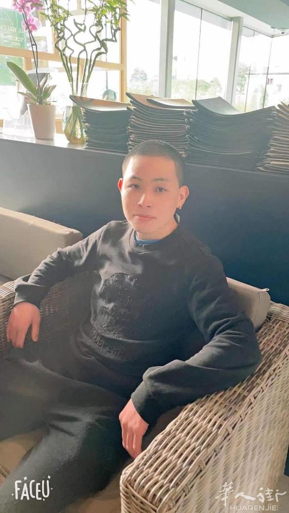 。本人今年30了家里有栋楼已经装修好了，在中国还有一个百货商场，想在意大利找个温