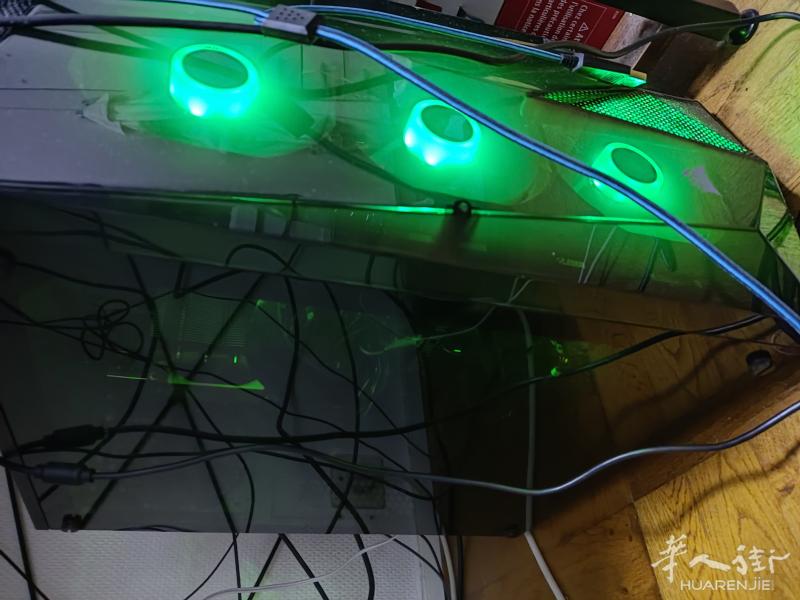 因为回国出售游戏主机 R7 3700X 3070TI 16G 1T HDD