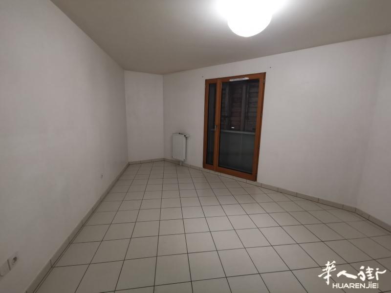 VITRY SUR SEINE TRAMWAY T9 CONFORAMA VENTE 3 PIECES 69 M² BALCON 8 M² 2 PARKINGS