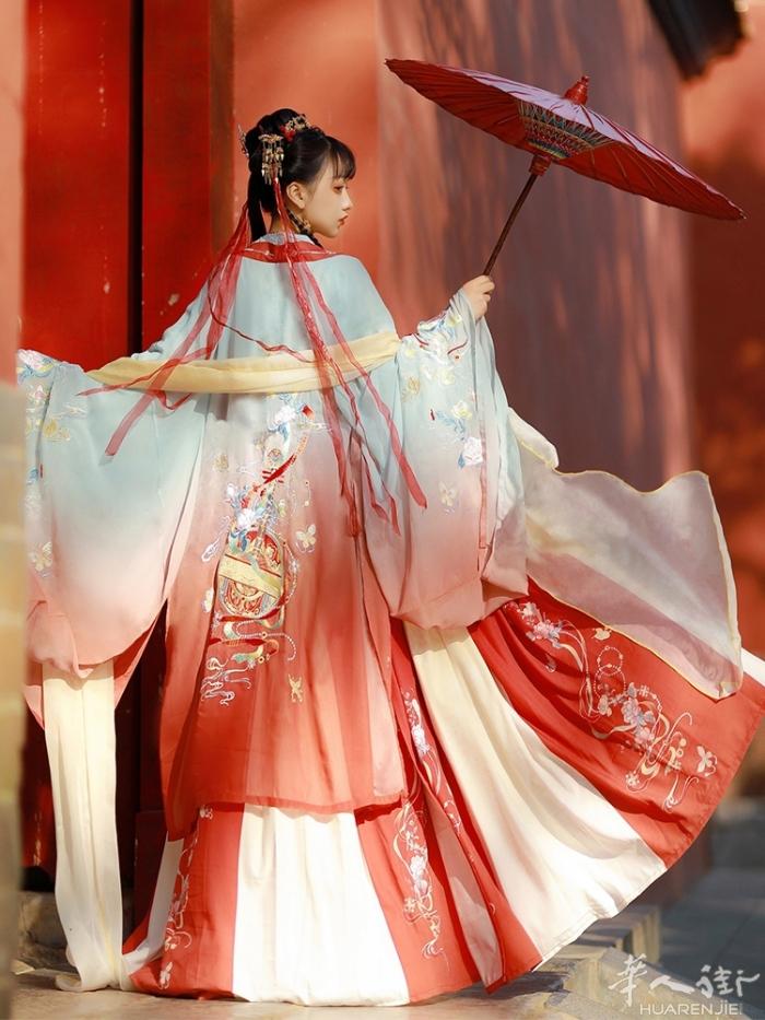 汉服代购 喜欢➕我看看