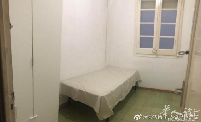 🏡巴塞单间出租近2路地铁sant antoni单间，  1路地铁urgell，