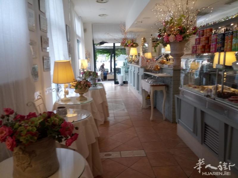 都灵附近小城市售卖餐厅(代发广告),可直接联系店主