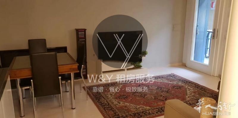 【W&Y】精装修️1室️1厅️ 有空调 带公共花园