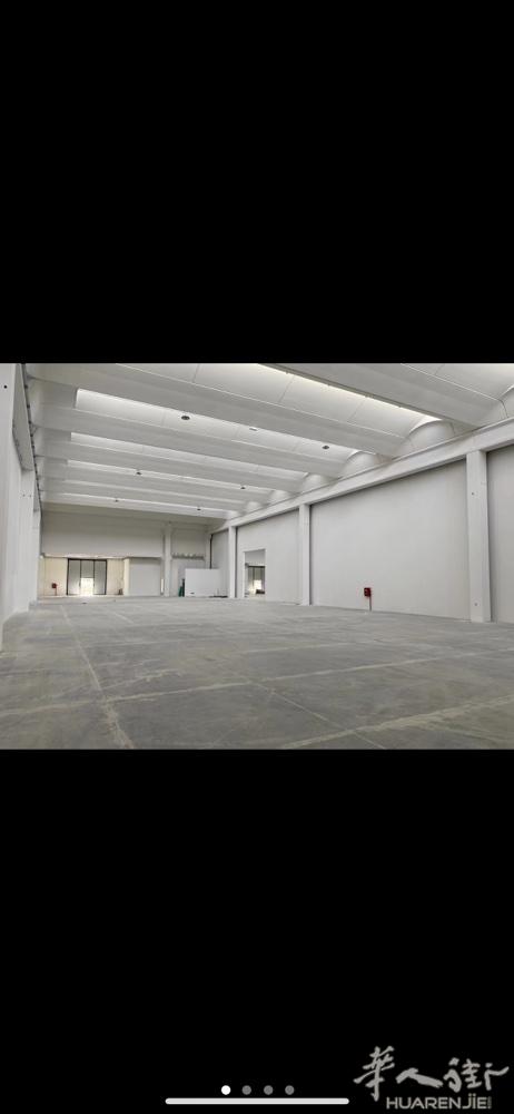 montemurlo 1200平方➕300平方工厂出租，有合格证，房租9300➕