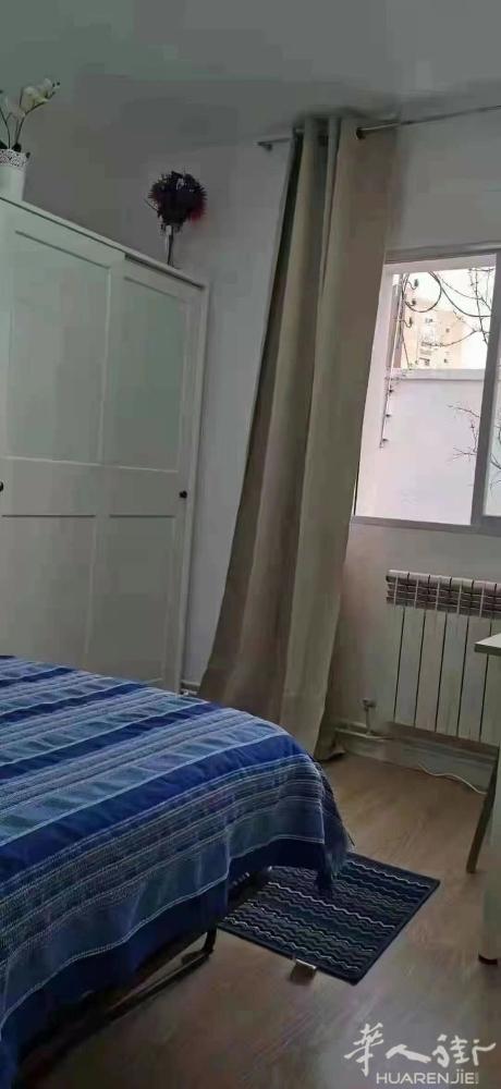 🏡马德里地铁5/6线oporto单人间出租 地铁口走路四分钟 主街上  生活非
