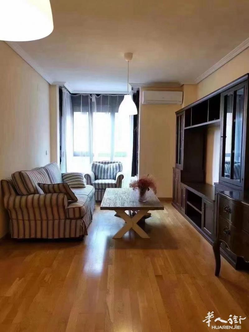 https://att.huarenjie.com/attachment/information/20220427/1651007438822857.jpg