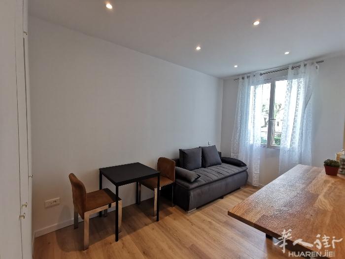 出租rue de Charonne 11区 - 新装修27.5平一室一厅 - 带家具在