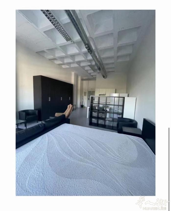 🔵马德里地铁11号线San francisco出租单公身‬寓，一楼带电梯，独立