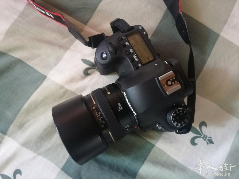 出一台佳能6D+镜头50 1.4