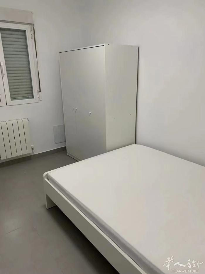 🔵马德里地铁OPORTO 整租 房子4室一厨一卫，全新装修 生活设施配备十分齐