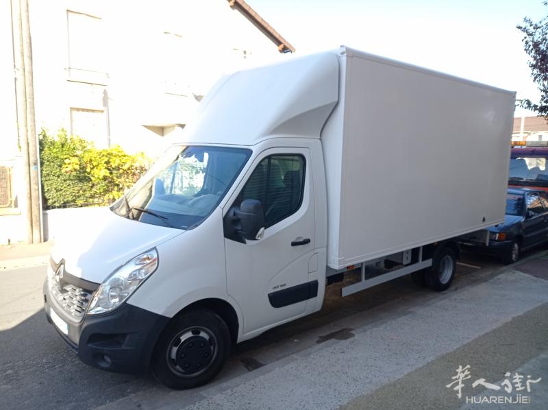 5月末6月初，3.5吨20立方货车，巴黎-日内瓦往返，沿途可搬家或者运货0650420197